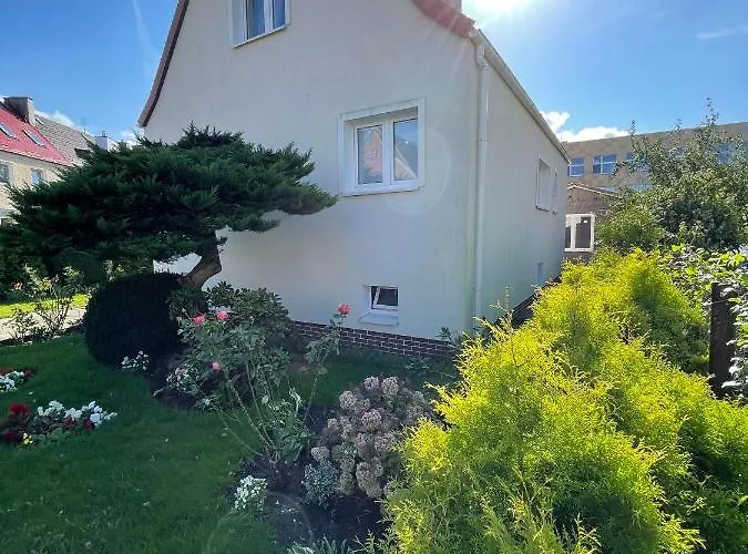 Morski Zakatek Kolobrzeg - Dom Z Ogrodem Na Wylacznosc
